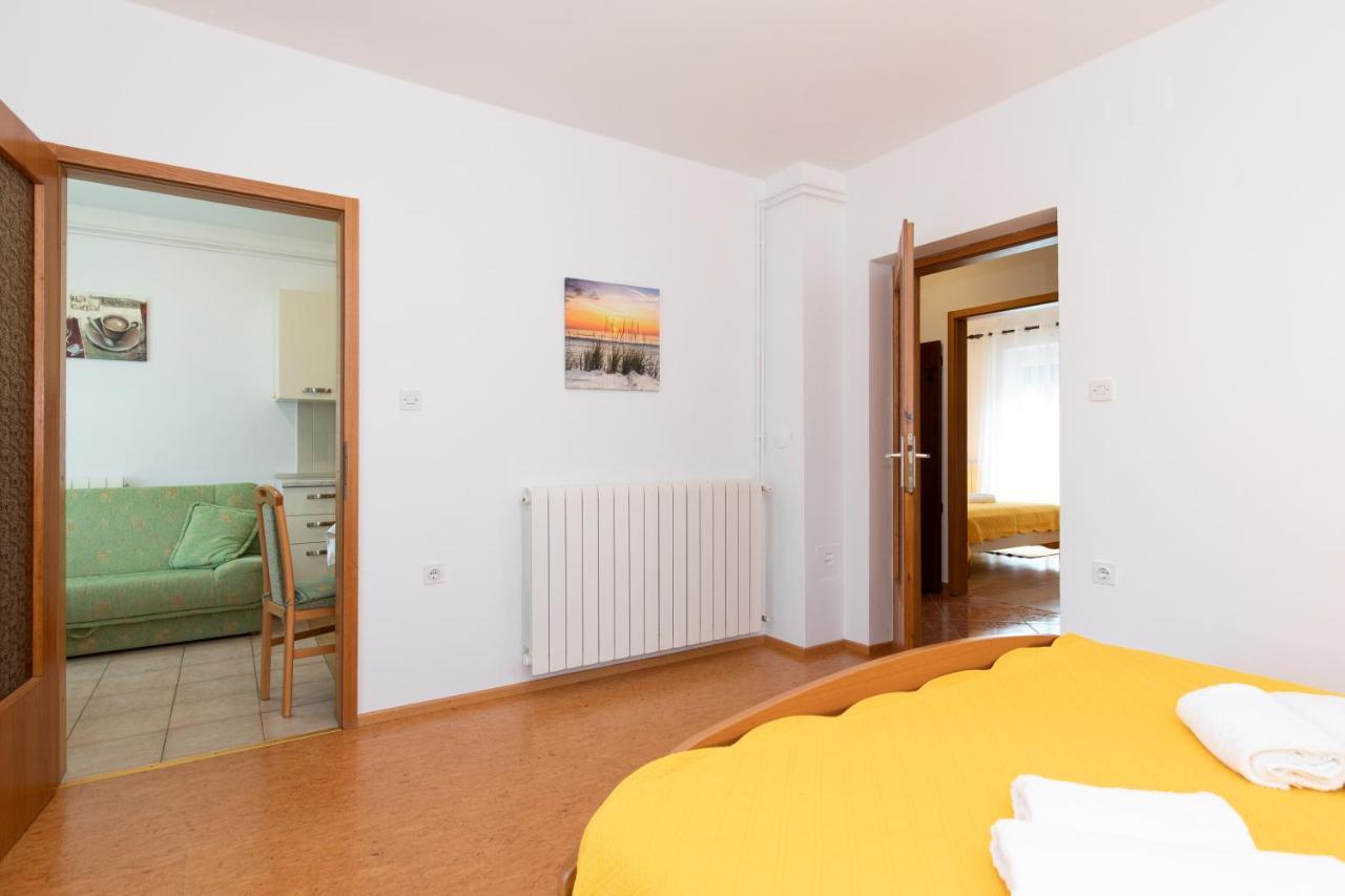 Justic Apartamento Krk Town Exterior foto