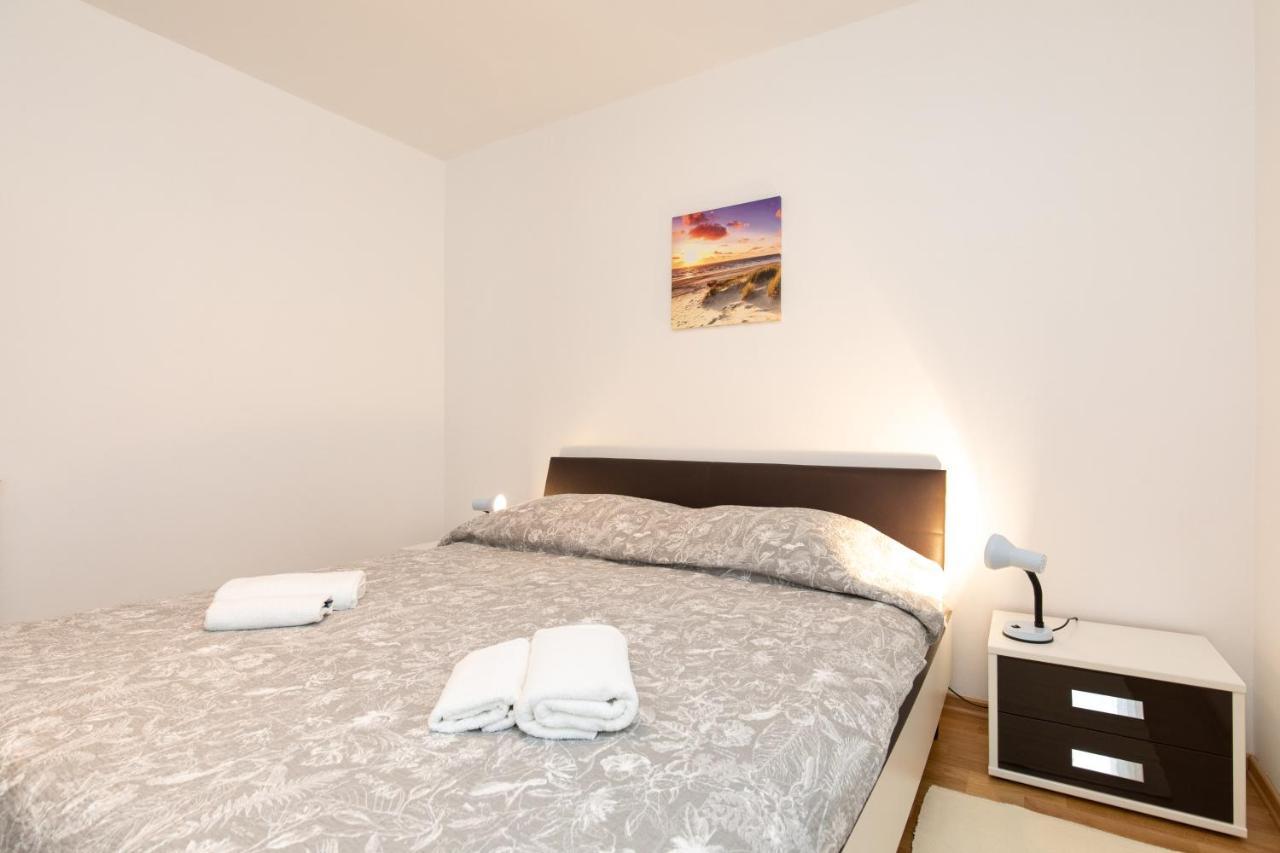 Justic Apartamento Krk Town Exterior foto